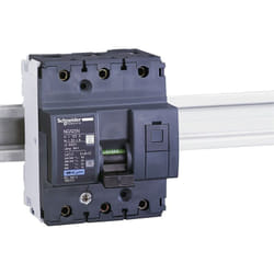 Schneider Electric - Disjoncteur modulaire Multi 9 NG125N 3 pôles 125 a courbe c - 18645