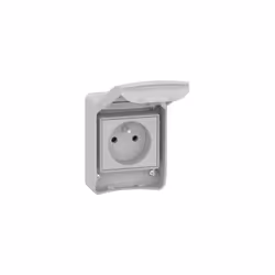 Prise 2P+T 16A encastrée socle 65x85mm 250V avec clapet gris étanche IP55 PratiKa PratiKa - prise de courant FR 2P+T - 65x85m ...