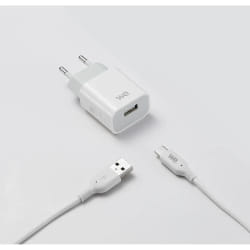 WE Bundle Chargeur Secteur + Câble USB - Blanc