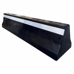 Butée en caoutchouc. Bandes réfléchissantes. 3 trous de fixations. Dimensions LxlxH : 1000 x 200 x 200 mm. Poids : 19,7 kg. C ...