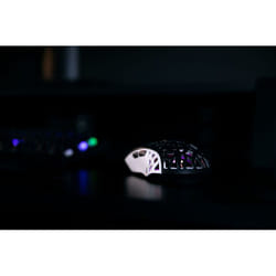 Konix 82381121176 souris Droitier Optique 10000 DPI