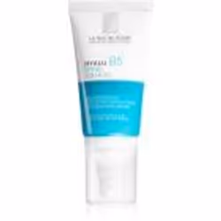 Protégez votre peau contre les rayons du soleil tout en la maintenant optimalement hydratée. Le gel hydratant Hyalu B5 Aquagel de La Roche-Posay a été spécialement conçu pour les peaux déshydratées qui montrent leurs premiers signes de vieillesse. Misez sur un soin recommandé par 9 dermatologues sur 10 mais aussi par toutes celles qui ont la peau sensible*.
*&nbsp;Selon une enquête réalisée en Grande-Bretagne en juillet 2019 auprès de 267&nbsp;dermatologues.