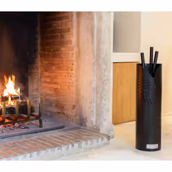 Description générale Ce produit est un ensemble d'outils de nettoyage en acier peint noir, idéal pour les travaux de bricolag ...
