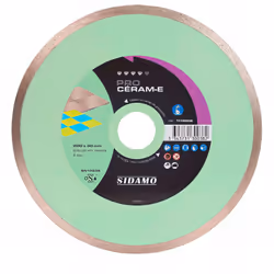 Description générale Le disque diamant PRO CÉRAM-E de Sidamo est spécialement conçu pour le tronçonnage de grès céram et de f ...