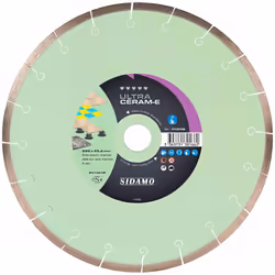 Le disque diamant Ultra Céram de 250 mm est spécialement conçu pour répondre aux besoins des professionnels travaillant sur d ...