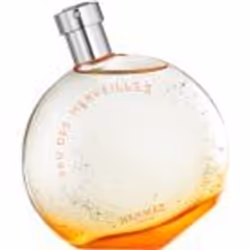 LA CRÉATION
L’Eau de Toilette Eau des Merveilles créée par les parfumeurs Ralf Schwieger et Nathalie Feisthauer raconte le me ...