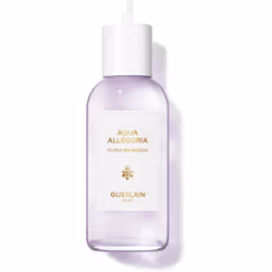 Allongez-vous sur un coussin de fleurs sauvages et ressentez la sensation d'une liberté infinie. L'Eau de Toilette pour femme ...