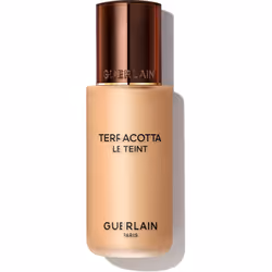 Effet bonne mine assuré, même après un séjour au grand air ! Le fond de teint fluide Guerlain Terracotta Le Teint allie ...