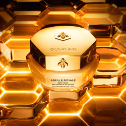 Guerlain Abeille Royale Youth Repair Eye Care Crème pour les yeux Femmes 15 ml - Vue supplémentaire 5