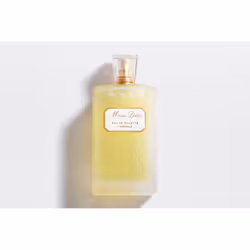 Dior Miss Eau De Toilette 50ml, Femmes, 50 ml, Flacon non réutilisable, Galbanum, Absolu de jasmin sambac, Patchouli
