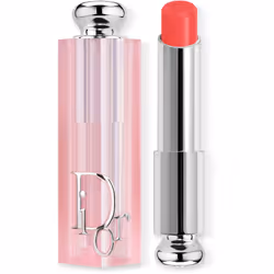 LE PRODUIT
Le baume à lèvres Dior culte, tant soin que maquillage, dont la formule réagit au pH des lèvres pour une couleur « ...