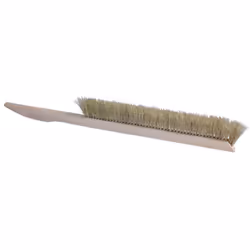 La brosse à abeilles est un outil essentiel pour tout apiculteur. Elle permet de manipuler les abeilles en douceur lors des i ...
