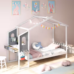 À propos de cet article 【Cadre Maison pour une Touche Ludique】Ce lit maison unique avec une tête de lit en forme de clôture a ...