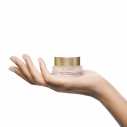 Clarins Multi-Régénérante Baume Anti-Rides Lèvres et Contour 15ml - Vue supplémentaire 4