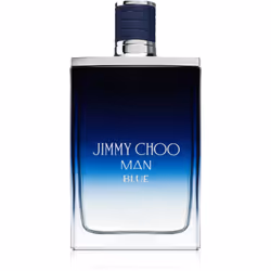 L'élégance nonchalante vous convient à merveille ? N'hésitez pas à essayer l'Eau de Toilette pour homme Jimmy Choo Man Blue. Ce parfum aromatique boisé correspond parfaitement au profil de l'homme moderne qui n'a pas peur de mêler élégance et style décontracté. Ce jeu de contrastes se manifeste par une combinaison raffinée d'ingrédients soigneusement sélectionnés. Montrez à votre entourage votre légèreté et confiance