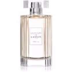 Que diriez-vous de vous évader dans un monde rêvé de fleurs d'eau et d'eaux claires de fruits juteux ? L'Eau de Toilette pour ...