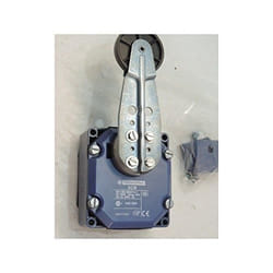 Schneider Electric   Limit limite de levier commutateur commutateur XCR ? Thermoplastique Printemps Retour Roller Lever L ? 2 x (1n