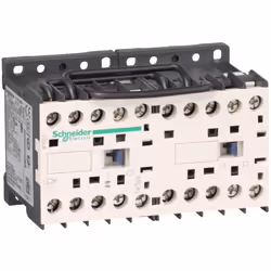 Complémentairesplage de tension du circuit de commande : Opérationnel: 0,8...1,15 Uc (à 10 MΩ pour circuit de signalisationCo ...