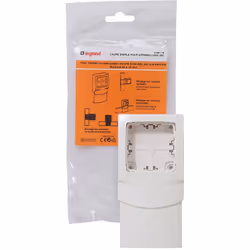 Le cadre simple Legrand pour appareillage apparent est spécialement conçu pour une installation soignée le long de moulures d ...