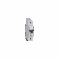 CIRCUIT_BREAKER CIRCUIT_BREAKER Poids : 100 grammes Largeur : 9.1 centimètres Hauteur : 2.2 centimètres Longueur : 11.8 centi ...