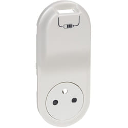 Legrand - enjoliveur prise semi-encastree surface 2P+T avec chargeur usb blanc celiane 068116