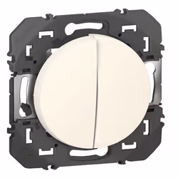 Double poussoir LEGRAND Dooxie blanc Le bouton poussoir répond à plusieurs usages du quotidien : l'éclairage, l’ouverture de  ...