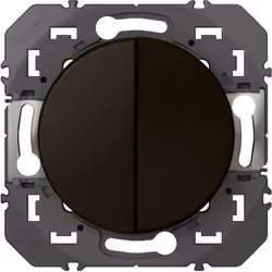 Description générale Interrupteur ou va-et-vient 10AX avec bouton poussoir 6A de la gamme Dooxie par Legrand. Ce dispositif e ...