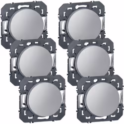 Lot de 6 va-et-vient 10A à composer Dooxie - Aluminium Marque : Legrand Type : Interrupteur va-et-vient 10A Matériau : Alumin ...