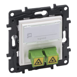 Legrand 864144 prise de courant