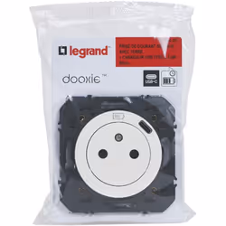 2P+T/1XUSB C 1P BLANC COMPO LEGRAND 095220 2P+T/1XUSB C 1P BLANC COMPO LEGRAND 095220