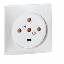 LEGRAND 055427 Socle 4P + TP 20A 380V 80x80mm