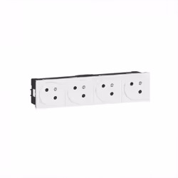 Quadruple prise avec terre Mosaic, LEGRAND, blanc