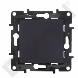 Interrupteur unipolaire 10AX - noir, NILOE STEP NILOE STEP est une série de produits qui a été conçue pour augmenter l'attrai ...