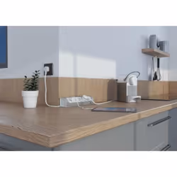 LEGRAND Multiprise FB 3x2P+T corner angle USB A+C 1m 1.5mm² - Alu et blanc - Vue supplémentaire 5