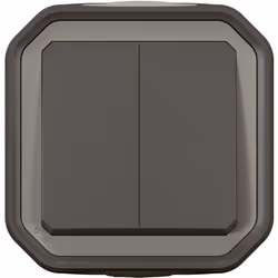 Le double interrupteur ou va-et-vient Plexo complet saillie en finition anthracite, proposé par Legrand, est conçu pour des i ...