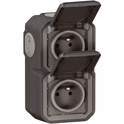 La double prise de courant verticale Legrand Plexo, avec volet de protection, est conçue pour les installations en environnem ...