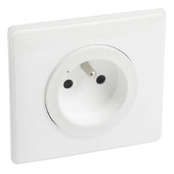 Prise de courant connectée - Céliane - with Netatmo - Plaque blanche - Intérieur - 2 pôles