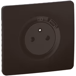 La prise de courant 2P+T Surface Confort avec prise USB Type-C intégrée, fournie ici avec une plaque Céliane finition Noir Ma ...