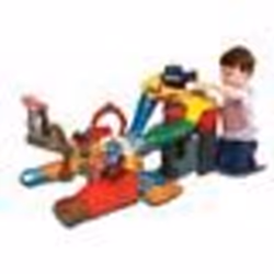 Circuit de Compétition - VTech - 80-540522 - Rouge - Inclus Tut Tut Bolide - Intérieur