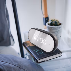 Metronic 477037 réveille-matin Réveil numérique Noir, Miroir - Vue supplémentaire 4