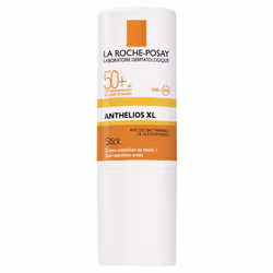 Le stick protecteur avec facteur de protection solaire 50+ La Roche-Posay Anthelios XL protège efficacement les zones sensibles du visage et du corps entier contre les rayons UV.