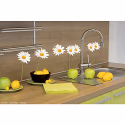 DESCRIPTION Sticker adhésif motif marguerites, 2 planches d’une largeur de 21 cm et hauteur 29,7 cm.- Motif : Fleur Couleur : ...