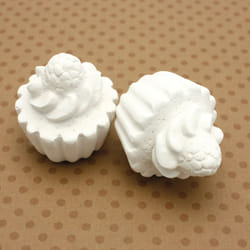 GRAINE CREATIVE 1 Plâtre Cupcake Framboise