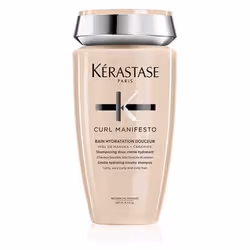 Un soin révolutionnaire pour les cheveux bouclés et frisés. Offrez-vous une bonne dose d’hydratation sans alourdir ou accentuer vos boucles. Le bain Kérastase Curl Manifesto Bain Hydratation Douceur lave délicatement les cheveux sur toute leur longueur