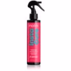 Le soin sans rinçage Matrix Instacure Spray apportera immédiatement à vos cheveux une bonne dose d’hydratation et de nutritio ...