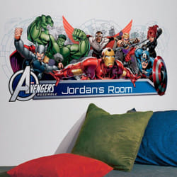 Roommates - Stickers géant Avengers Prénom à personnaliser