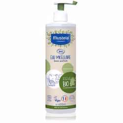 Le produit Mustela BIO nettoie la peau de l’enfant en douceur.