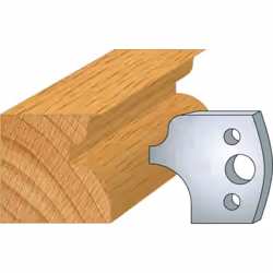 Jeu de 2 fers Hauteur 40mm Entr'axe 24mm Epaisseur 4mm Talon et quart de rond Fers réaffutables Se monte sur porte outils 40  ...