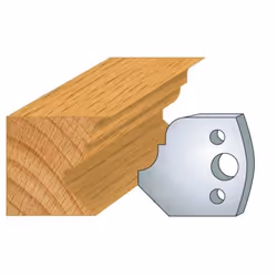Jeu de 2 fers Hauteur 40mm Entr'axe 24mm Epaisseur 4mm Moulure Pinocchio Fers réaffutables Se monte sur porte outils 40 et 50 ...