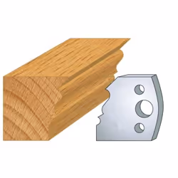 Jeu de 2 fers Hauteur 40mm Entr'axe 24mm Epaisseur 4mm Louis XV Fers réaffutables Se monte sur porte outils 40 et 50mm entr'a ...